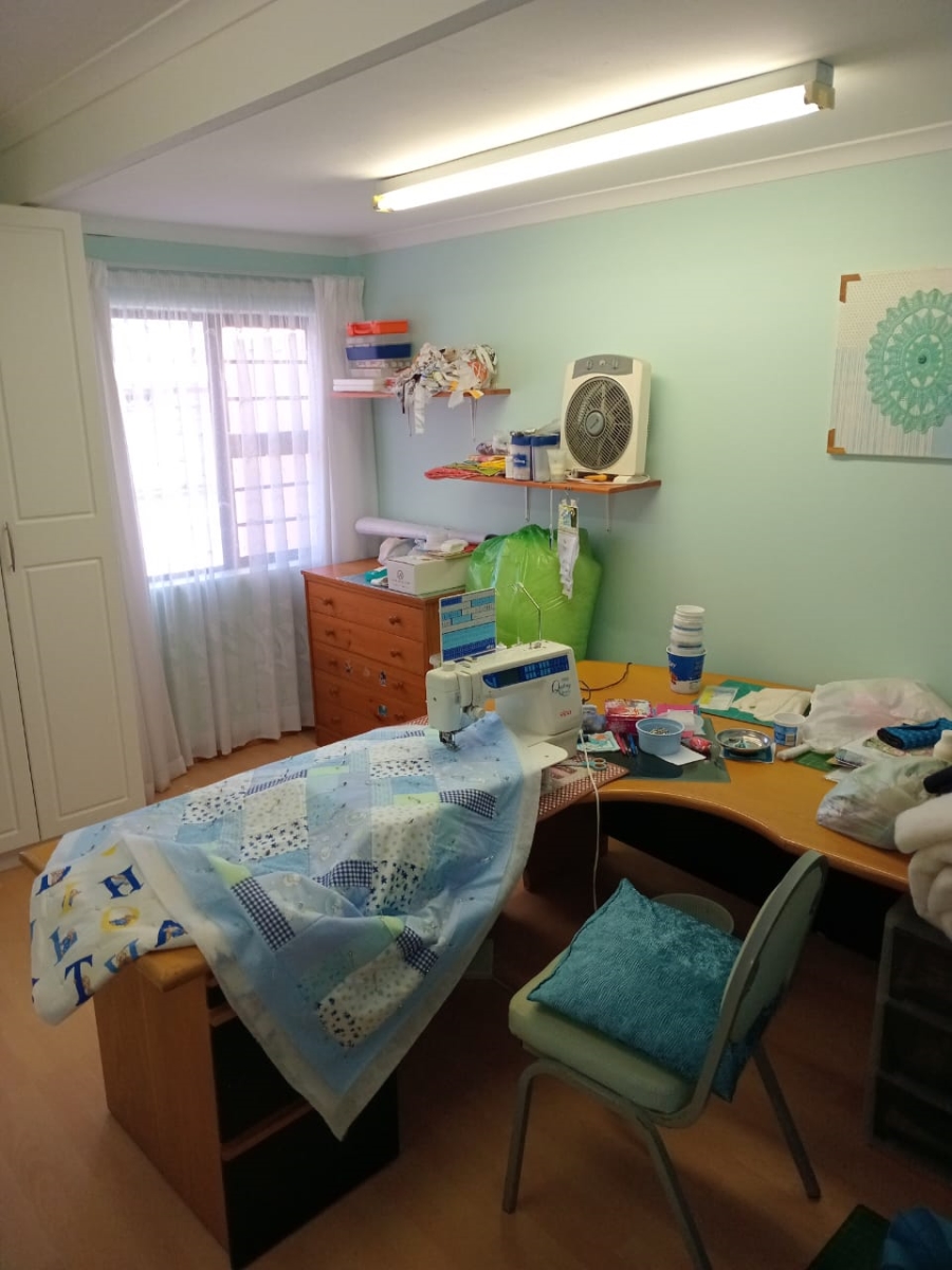 3 Bedroom Property for Sale in Cambridge Eastern Cape